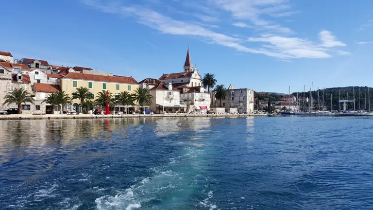 Brač, l&rsquo;île aux pins
