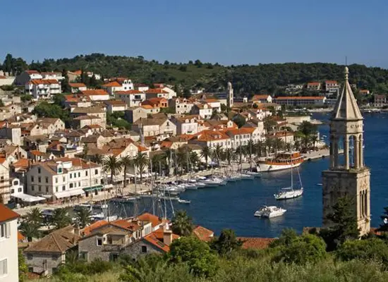Hvar et Pakleni, les îles de l&rsquo;amusement et de la détente
