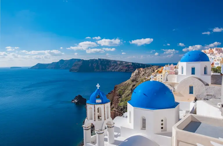 5 bonnes raisons de visiter Santorin