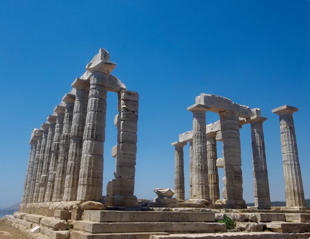 Temple de Poséidon à Sounion, surplombant la mer Égée