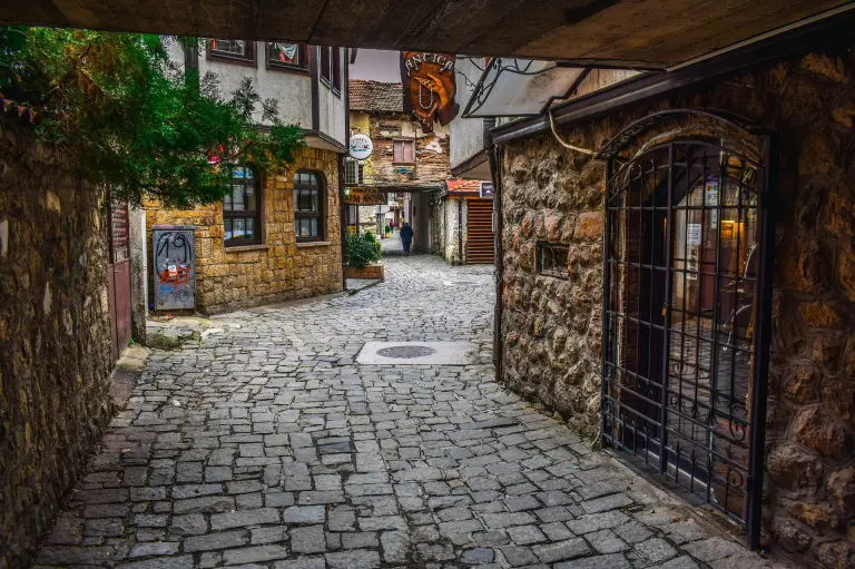 Macédoine du Nord : guide complet – formalités, itinéraires & bons plans 2025