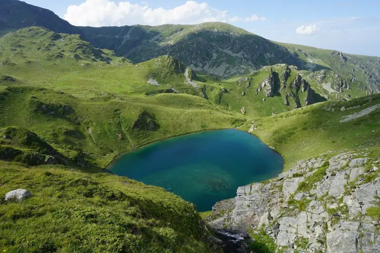 Les 10 plus belles randonnées en Bulgarie que tous les touristes rêvent de faire