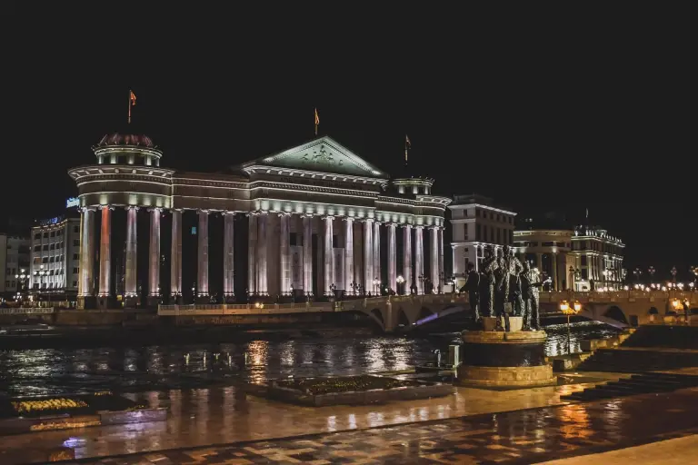 Skopje insolite : 12 lieux surprenants à découvrir dans la capitale macédonienne