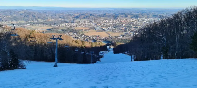 Stations de ski en Slovénie : l’élégance alpine au cœur de l’Europe verte
