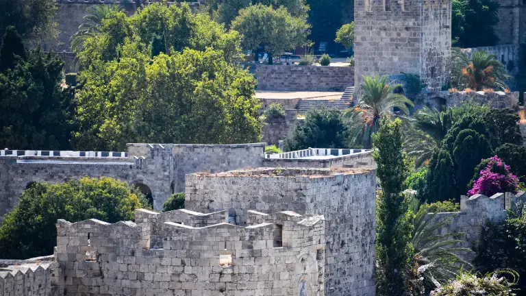 Rhodes : visiter l&rsquo;ile du soleil et sa cite medievale (guide 2026)